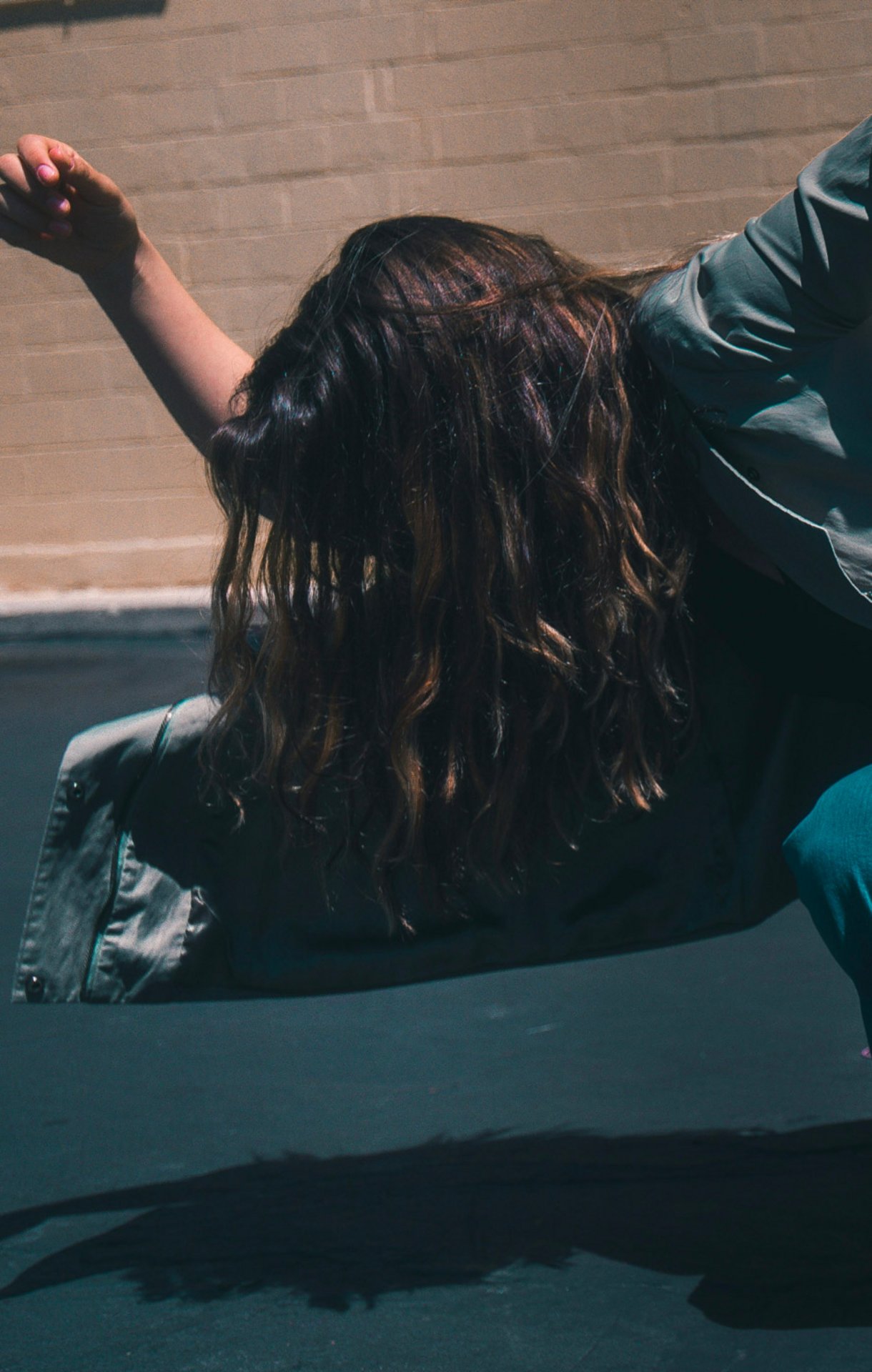 dylan dancing woman marketing